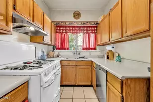 1315 N Wilson Ave, Pasadena, CA 91104 - Photo 13