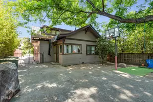 1315 N Wilson Ave, Pasadena, CA 91104 - Photo 31
