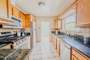 1151 Rose Ave, Pasadena, CA 91107 - Photo 11