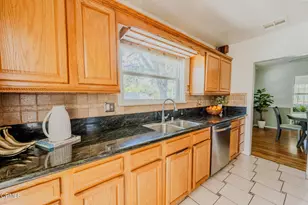 1151 Rose Ave, Pasadena, CA 91107 - Photo 13