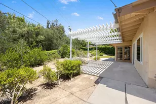 1349 El Vago St, La Canada Flintridge, CA 91011 - Photo 13