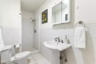 630 E Orange Grove Ave, Burbank, CA 91501 - Photo 11