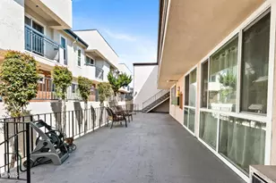 630 E Orange Grove Ave, Burbank, CA 91501 - Photo 23