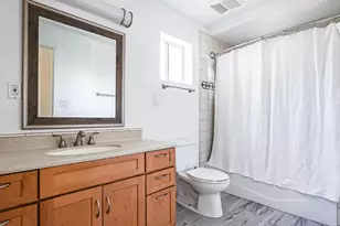 10840 Mt Gleason Ave, Los Angeles, CA 91042 - Photo 31