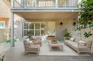 823 N Altadena Dr, Pasadena, CA 91107 - Photo 3
