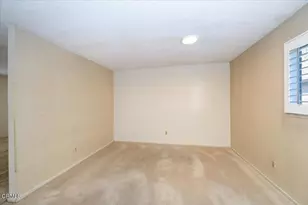 823 N Altadena Dr, Pasadena, CA 91107 - Photo 17