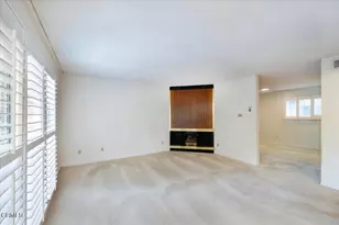 823 N Altadena Dr, Pasadena, CA 91107 - Photo 9
