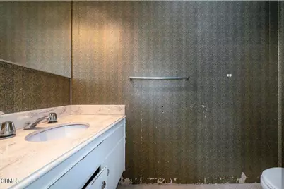 823 N Altadena Drive, Pasadena, CA 91107 - Photo 49