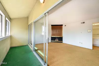 823 N Altadena Drive, Pasadena, CA 91107 - Photo 35