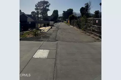 3320 N Raymond Avenue, Altadena, CA 91001 - Photo 9