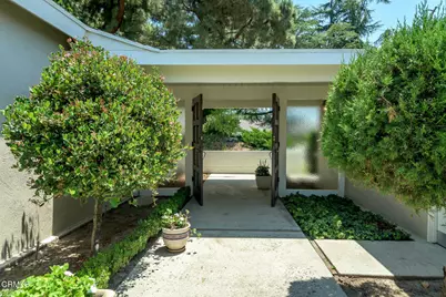 5105 Ocean View Boulevard, La Canada Flintridge, CA 91011 - Photo 7
