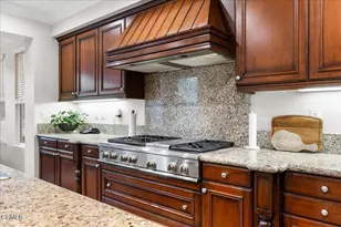 27007 Cliffie Way, Santa Clarita, CA 91387 - Photo 23