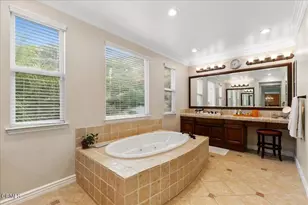 27007 Cliffie Way, Santa Clarita, CA 91387 - Photo 39