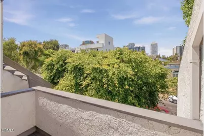 10720 Ohio Avenue #1, Los Angeles, CA 90024 - Photo 15