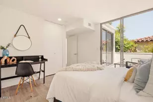 10720 Ohio Ave, Los Angeles, CA 90024 - Photo 19