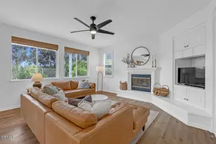 28067 Liana Ln, Valencia, CA 91354 - Photo 15