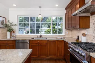 4366 Bel Air Dr, La Canada Flintridge, CA 91011 - Photo 15