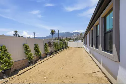 16 W Pine Street, Altadena, CA 91001 - Photo 29