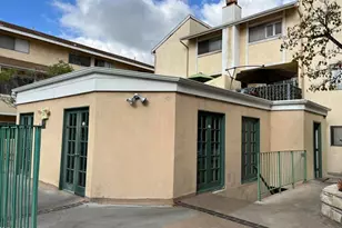 121 Sinclair Ave, Glendale, CA 91206 - Photo 11