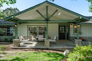2376 Pickens Canyon Rd, La Crescenta, CA 91214 - Photo 3
