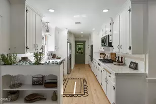 2376 Pickens Canyon Rd, La Crescenta, CA 91214 - Photo 13
