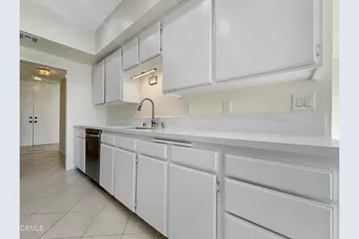 3200 Fairesta Street #16, La Crescenta, CA 91214 - Photo 7