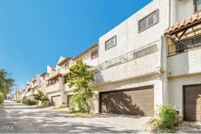 3200 Fairesta Street #16, La Crescenta, CA 91214 - Photo 35