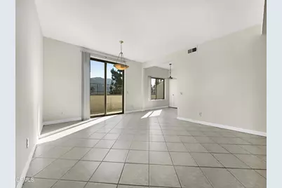 3200 Fairesta Street #16, Glendale, CA 91214 - Photo 9