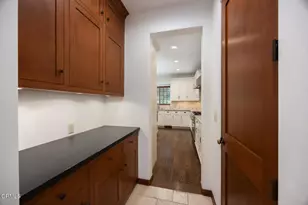 1925 Tondolea Ln, La Canada Flintridge, CA 91011 - Photo 17