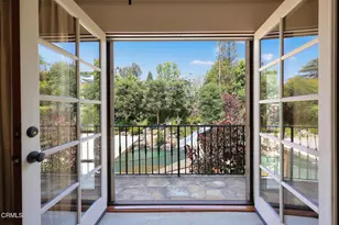 1925 Tondolea Ln, La Canada Flintridge, CA 91011 - Photo 29