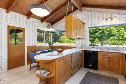 4918 Vineta Avenue, La Canada Flintridge, CA 91011 - Photo 15
