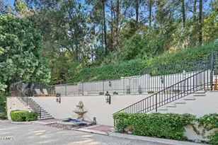 70 N Arroyo Blvd, Pasadena, CA 91105 - Photo 37
