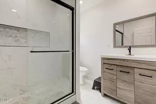 1255 W 85th St, Los Angeles, CA 90044 - Photo 21