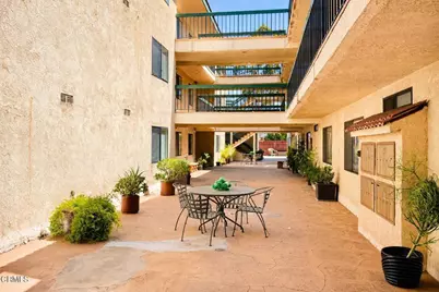 330 Burchett Street #206, Glendale, CA 91203 - Photo 3