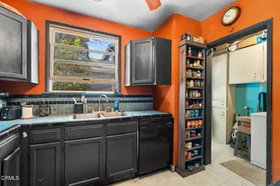 815 N Kenwood Street, Burbank, CA 91505 - Photo 11