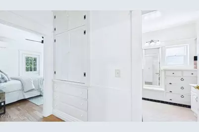 1232 N El Centro Avenue, Los Angeles, CA 90038 - Photo 19