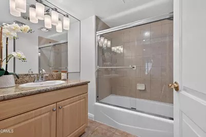 2435 Florencita #105, Montrose, CA 91020 - Photo 17