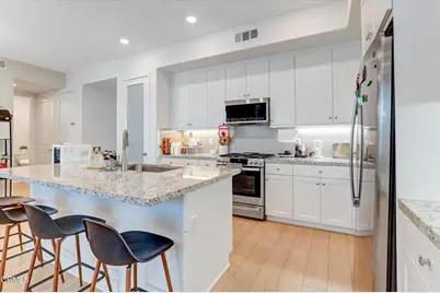 27406 N Merlin Place #202, Valencia, CA 91381 - Photo 5