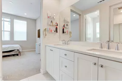 27406 N Merlin Place #202, Valencia, CA 91381 - Photo 23