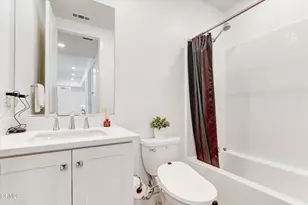 27406 N Merlin Pl, Valencia, CA 91381 - Photo 11