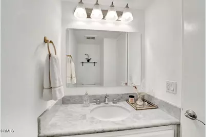 77 N Michigan Avenue #1, Pasadena, CA 91106 - Photo 11