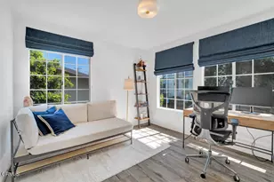 77 N Michigan Ave, Pasadena, CA 91106 - Photo 15