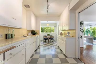 707 S Orange Grove Boulevard #A, Pasadena, CA 91105 - Photo 21