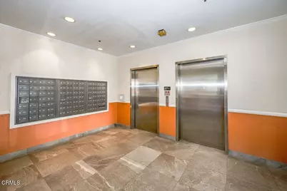 300 N El Molino Avenue #301, Pasadena, CA 91101 - Photo 3