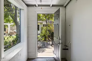 2437 Lambert Dr, Pasadena, CA 91107 - Photo 43