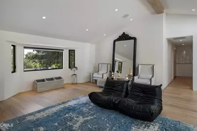 2137 Lyans Drive, La Canada Flintridge, CA 91011 - Photo 9