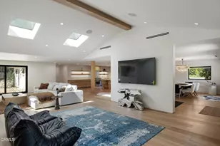 2137 Lyans Dr, La Canada Flintridge, CA 91011 - Photo 15