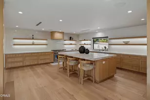 2137 Lyans Dr, La Canada Flintridge, CA 91011 - Photo 19