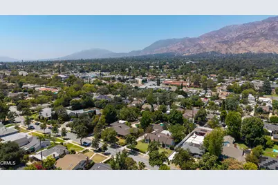 2067 E Woodlyn Road, Pasadena, CA 91104 - Photo 71