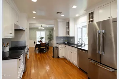 2067 E Woodlyn Road, Pasadena, CA 91104 - Photo 11